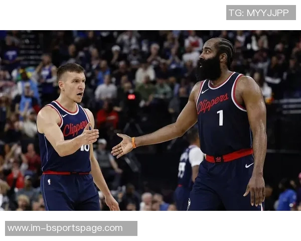 快船迎战开拓者博格丹赛季首秀与哈登小卡齐发力